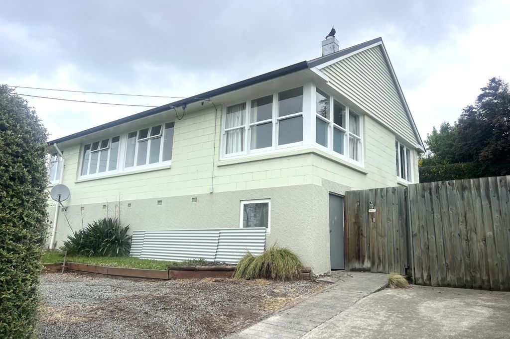 3 Bedroom on Canada 1