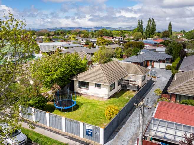 68 Dunedin Street, Redwood