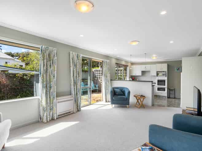 48 Walton Street, Kenmure