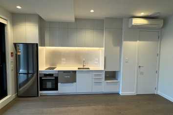 G02/393  Great North Road, , Grey Lynn