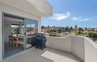 5 Matawha Way, Brookfield