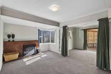 26 Clawton Street, Westown