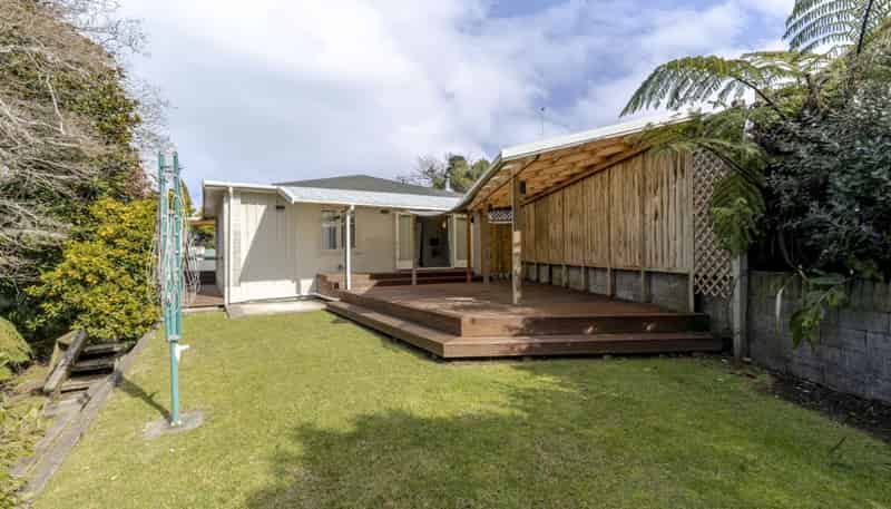 26 Clawton Street, Westown