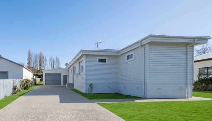 4 Collins Street, Waipawa