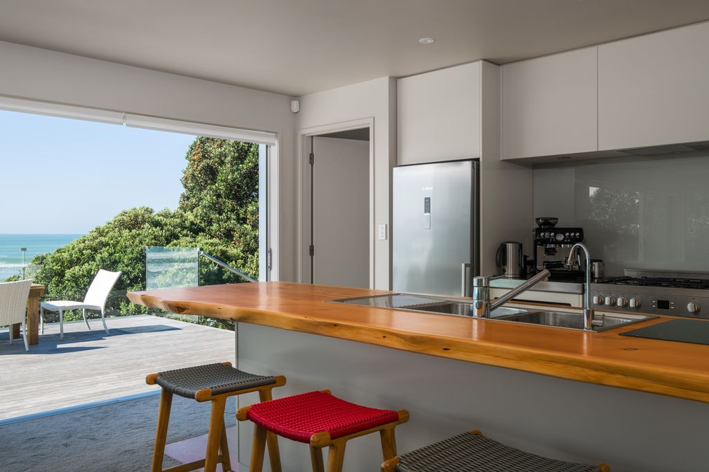 Wainui Area For Rent! 2