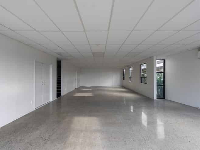 Refurbished High Exposure Industrial Unit