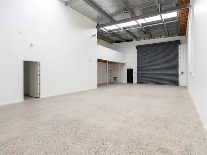 Refurbished High Exposure Industrial Unit