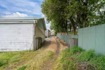169A Pomona Street, Strathern