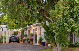 2/1 Marina Road, Torbay
