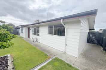 82 Islington Street, Turnbull Thomson Park