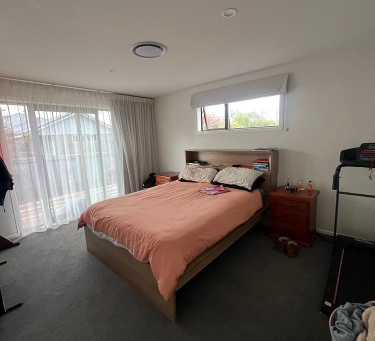Near-New 3 Bedroom Home in Central Masterton 5