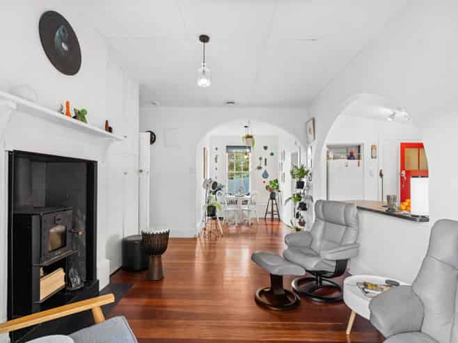 113 Morningside Road, Morningside