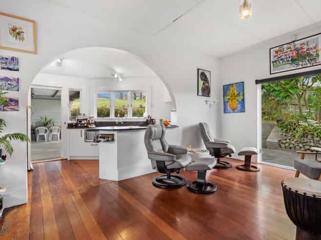 113 Morningside Road, Morningside