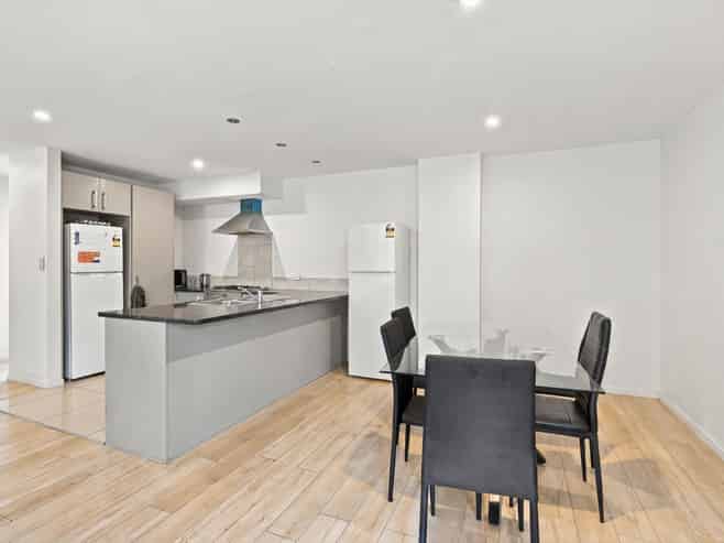 3/4 Littler Place, Hamilton East