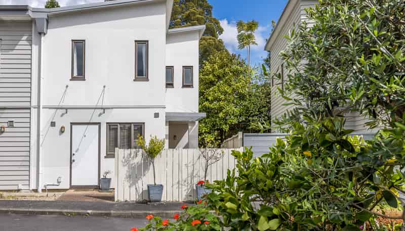 5/92 Bush Road, Albany