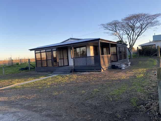 15 Awatoto Road, Meeanee