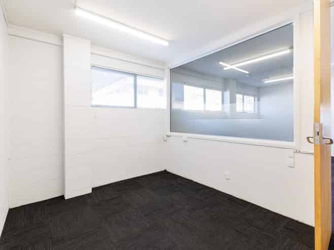 Ground floor office space - Available NOW
