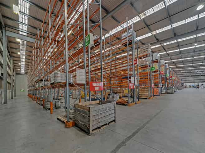 HIGH STUD INDUSTRIAL FACILITY