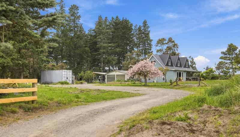 60 Newcombes Road, Amberley