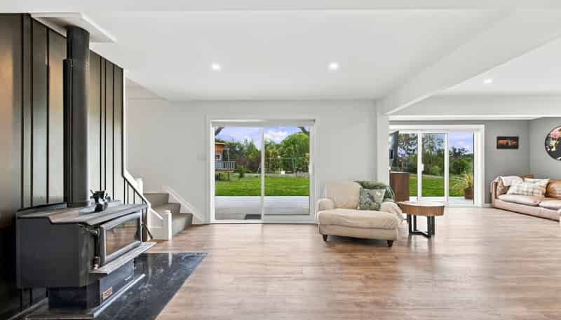 60 Newcombes Road, Amberley