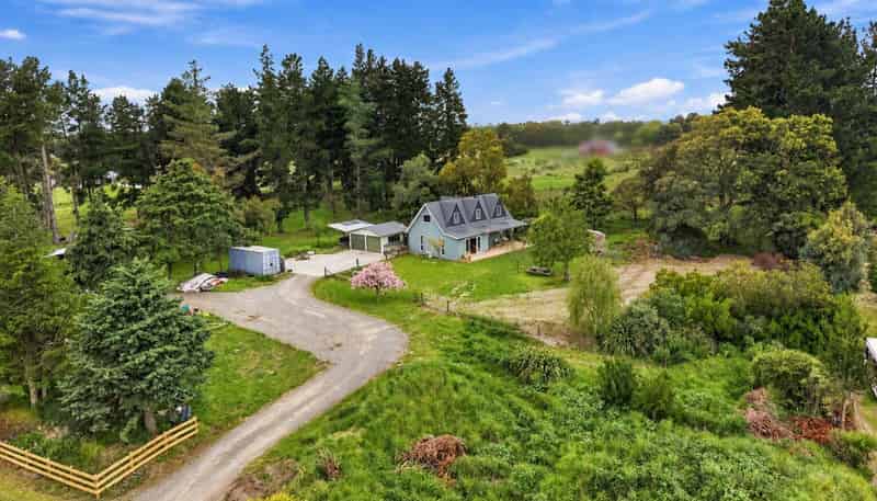 60 Newcombes Road, Amberley
