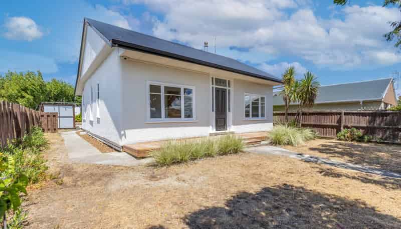 43 Pacific Road, North New Brighton