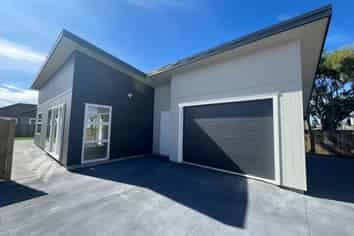 Manawatu / Whanganui - Address withheld