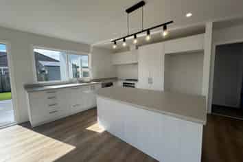 Manawatu / Whanganui - Address withheld