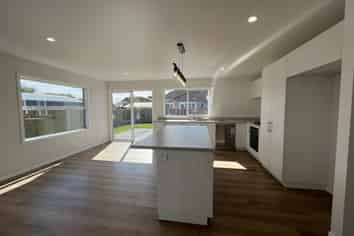 Manawatu / Whanganui - Address withheld
