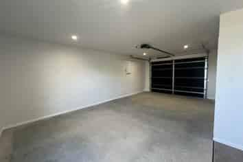 Manawatu / Whanganui - Address withheld