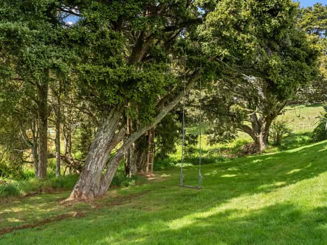 198 Harris Road, Glenbervie