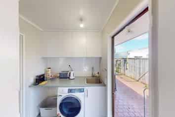 13 Virginia Road, Saint Johns Hill