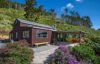 127 Mountain View Road, Hikurangi