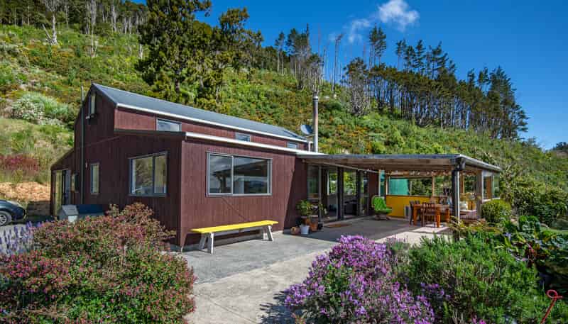 127 Mountain View Road, Hikurangi