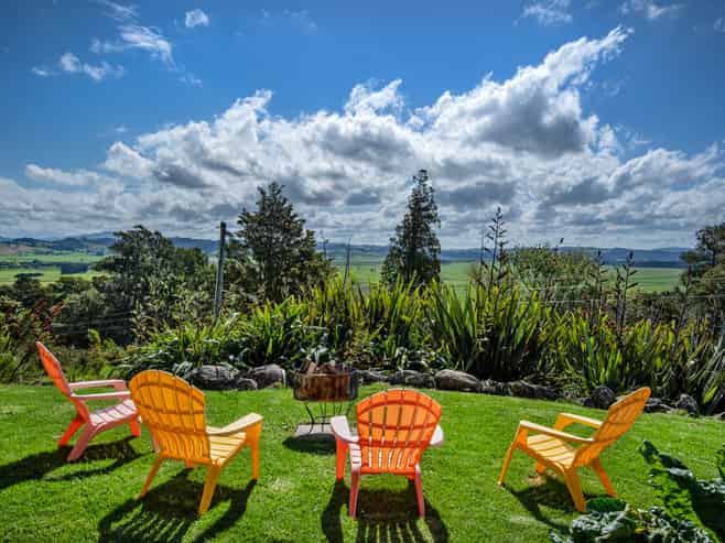 127 Mountain View Road, Hikurangi