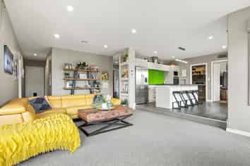 48 Dalmore Way, Acacia Bay