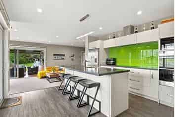 48 Dalmore Way, Acacia Bay