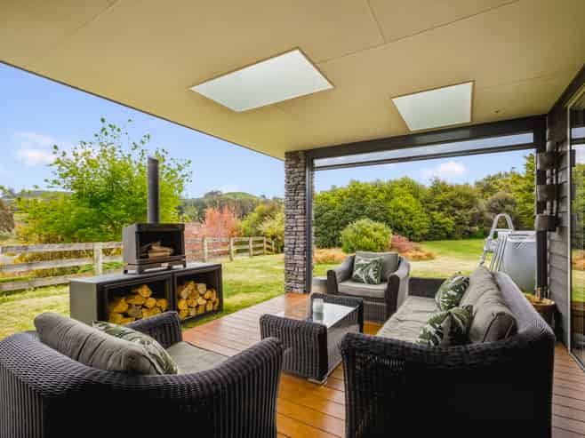 48 Dalmore Way, Acacia Bay