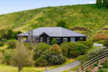 48 Dalmore Way, Acacia Bay
