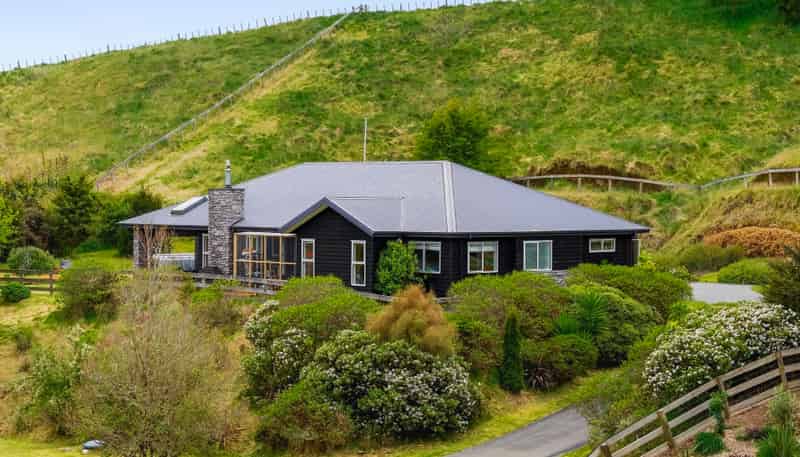 48 Dalmore Way, Acacia Bay