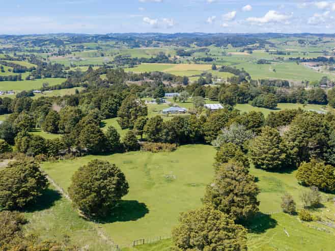 223 Puhipuhi Road, Whakapara
