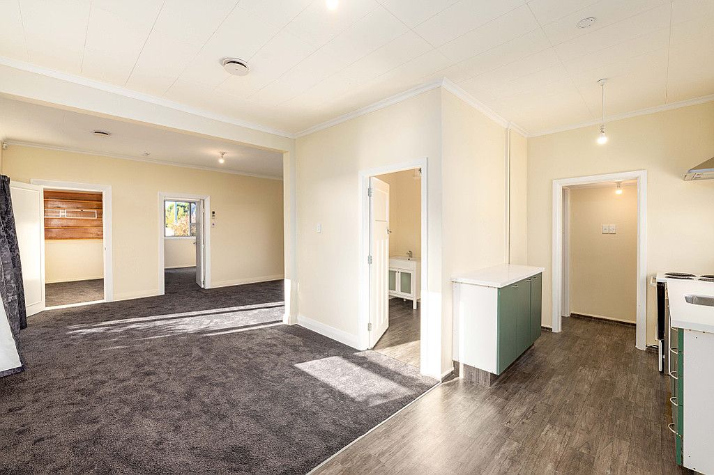 Charming Cottage with Space to Spare! 2