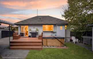 73 McBratneys Road, Dallington