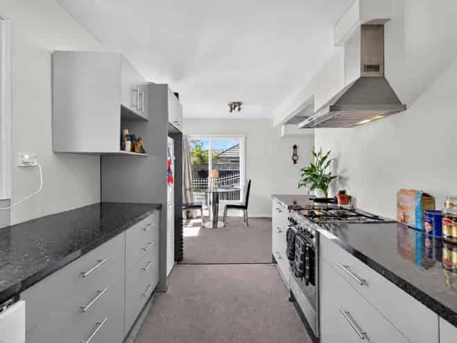 73 McBratneys Road, Dallington