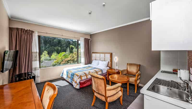 243 Rosedale Road, Rosedale