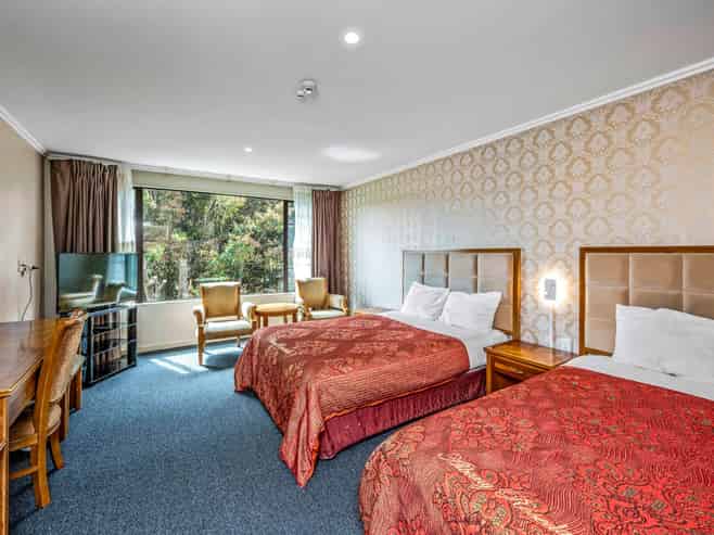 ALBANY ROSEDALE MOTEL FHGC FOR SALE
