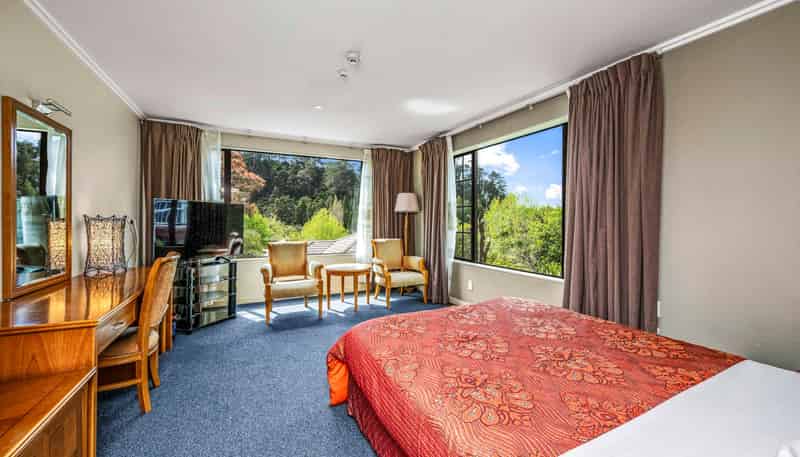 243 Rosedale Road, Rosedale