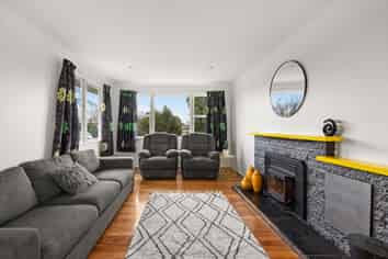 36 Allen Berry Avenue, Pirimai