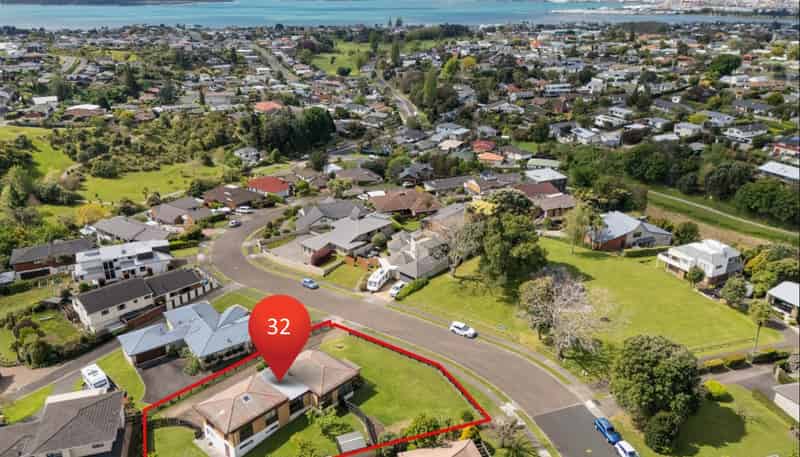 32 Hillcrest Road, Otumoetai