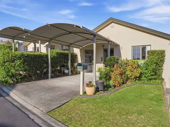 Unit 2/41 Manchester Way, Judea